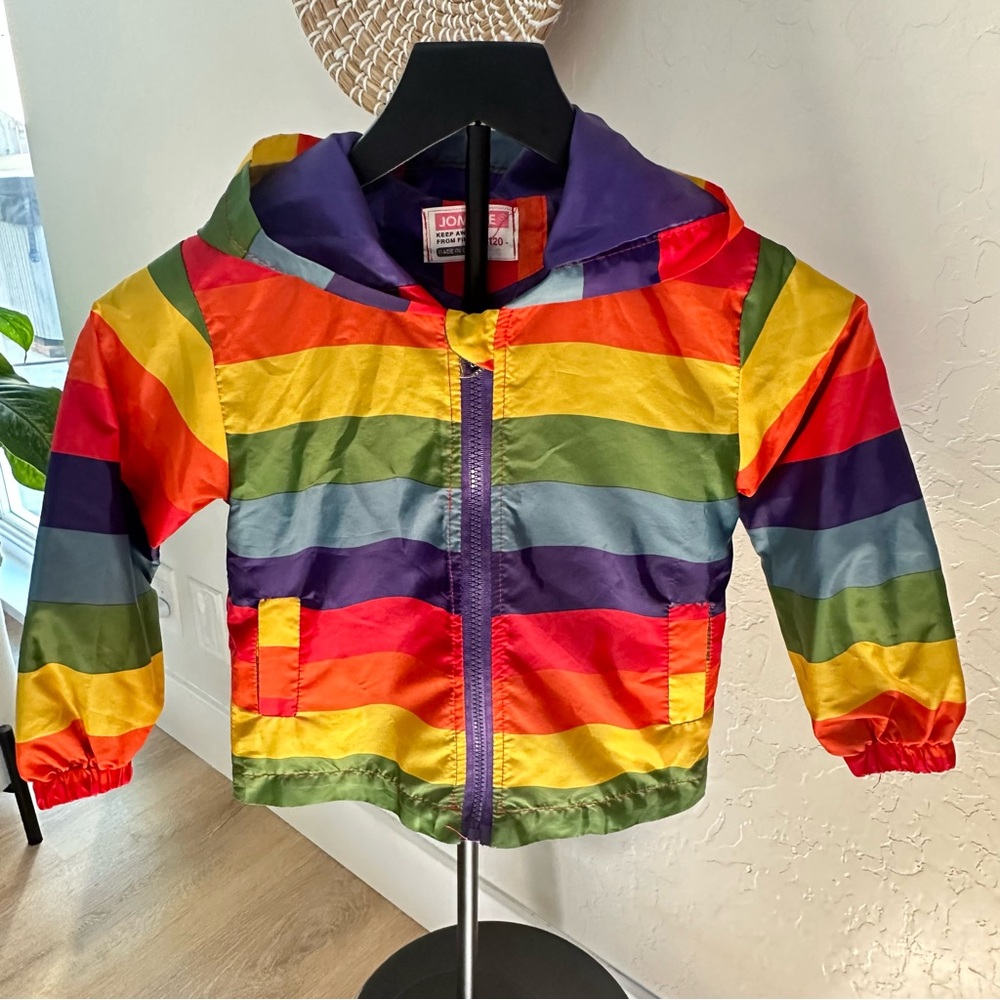 JOMAKE Girls Rainbow Striped Hooded Windbreaker Jacket.
